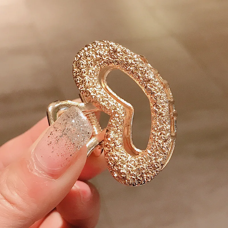 

Fashion Hair Claws Women Gold Color Crab Hair Clip Korean Hairpins Girl Hair Accessories Bow Heart Shape Shiny Hair Clips Crab