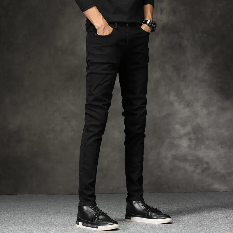 Джинсы мужские зауженные классические брюки из денима повседневные Slim Fit черные