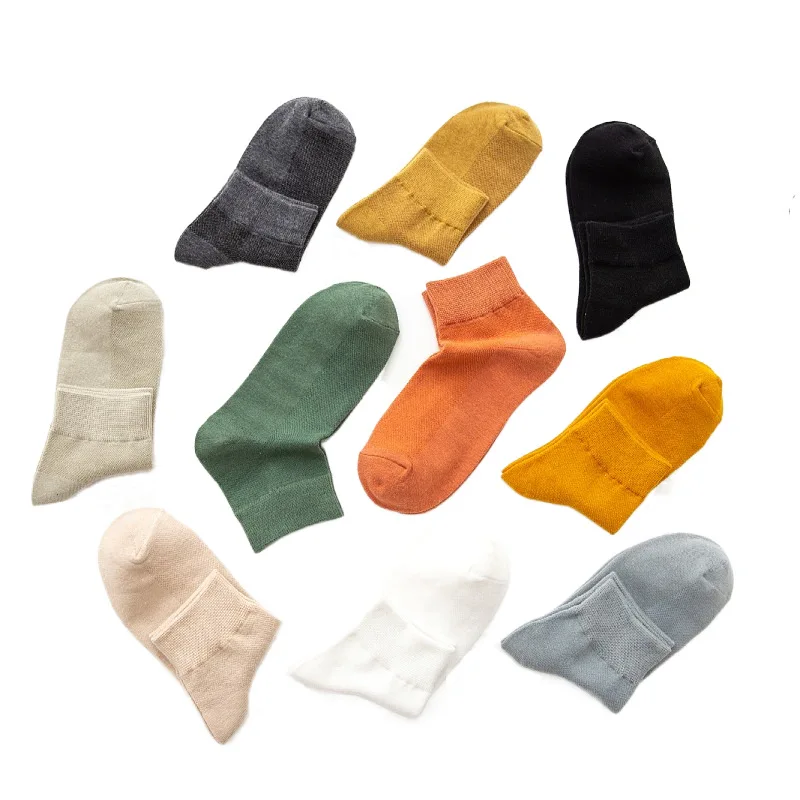 

Winter New Socks Women's Mid Tube Stockings Pure Color All-matching Socks Female Knee High Socks Japanese Female Ins Fashion