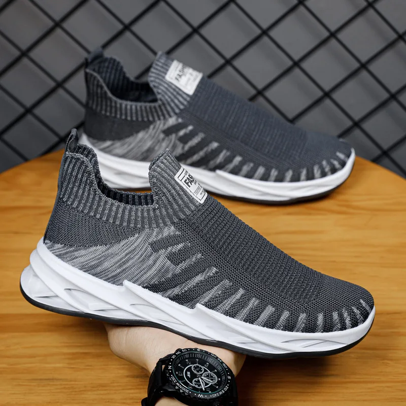 

New Men Shoes Lightweight Sneakers Breathable Running Shoe Outdoor Sport Fashion Comfortable Casual Man Shoes Zapatillas Hombre