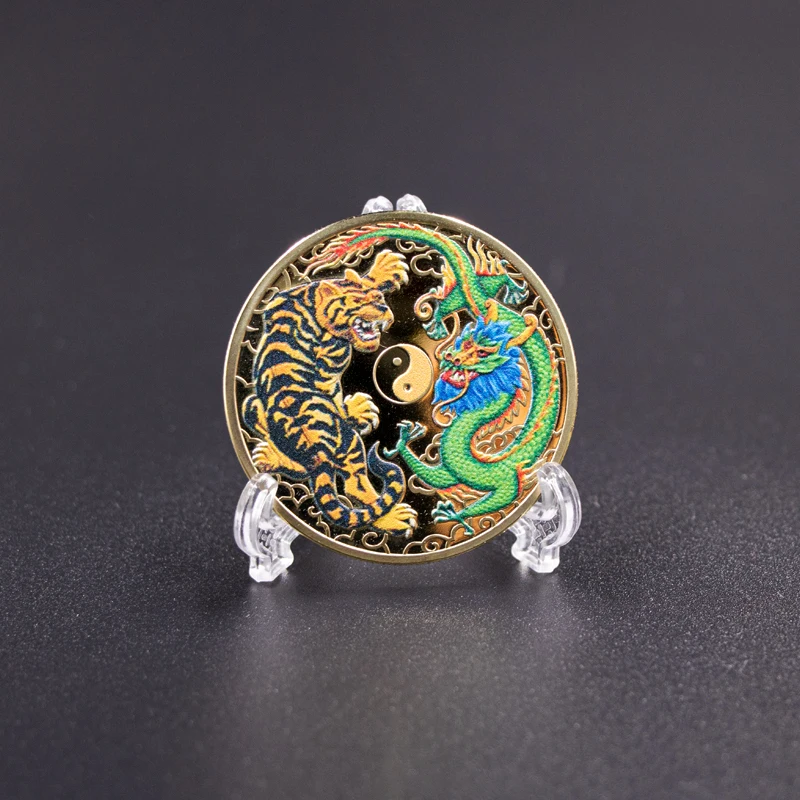 

Tai Chi Bring You Good Luck Medal Ancient Chinese Myths Legends Dragon Flying In The Sky Tiger Shine Pattern Commemorative Coins