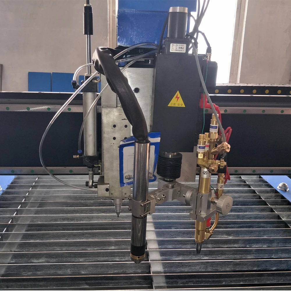 Jinan(1300*2500 мм) дешевая модель 1325 с поставкой LGK/плазменные резаки CNC водяным
