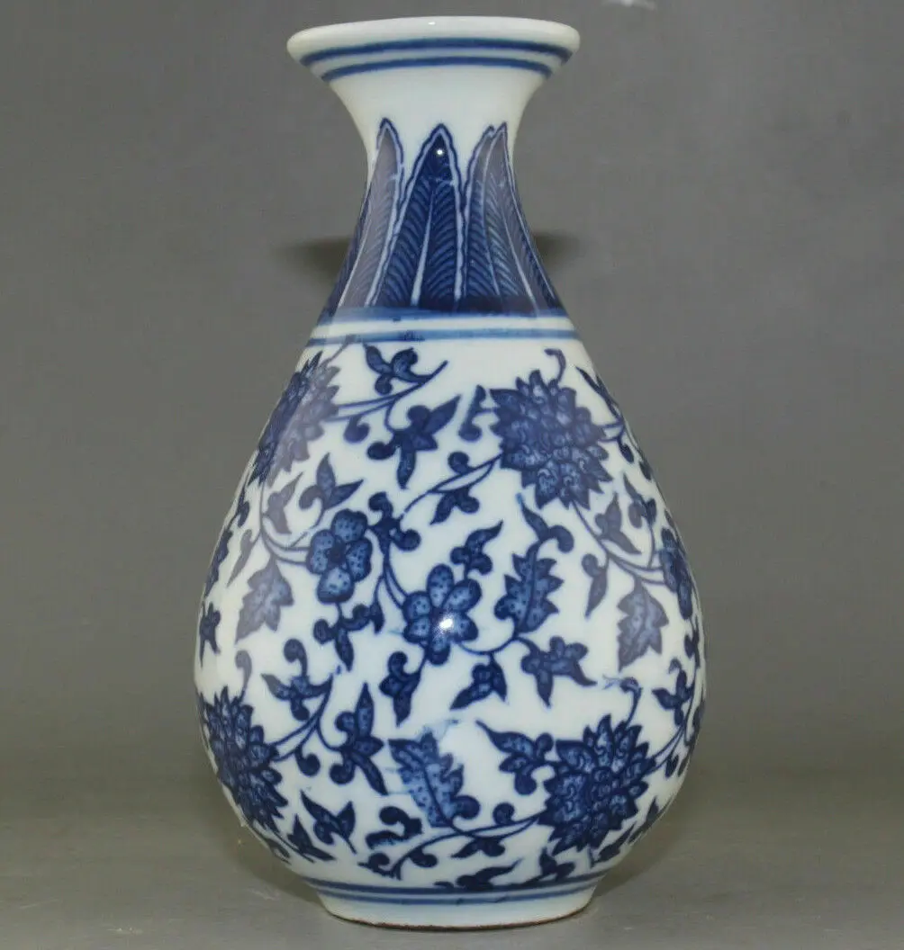 RARE BLUE AND WHITE PORCELAIN FLOWER VASE OF CHINESE ANTIQUE