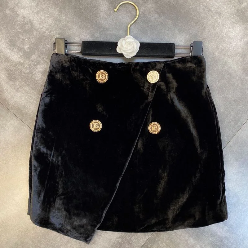

ZCSMLL Autumn Winter 2021 Golden Four-button Irregular Slit Skirt Velvet Thin Skirt with Hips Women Black Skirts Tide