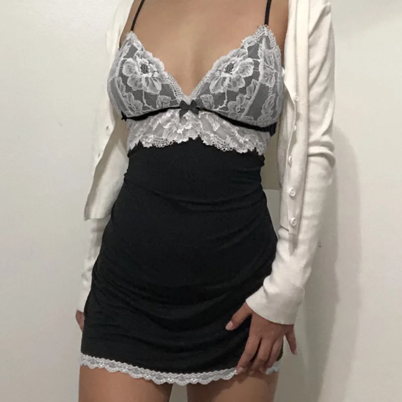

ZOVSV V Neck Patchwork White Lace Sleeveless Mini Dress Summer Sexy Bodycon Short Dresses Women Skinny Party Club Y2K 90s