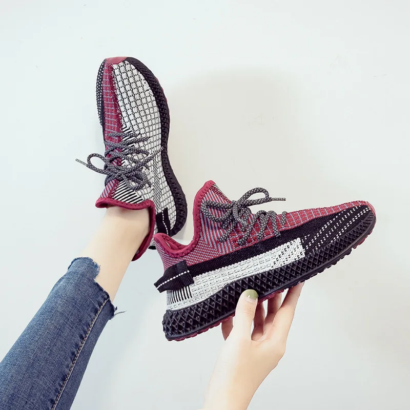 2019 Новинка весны с дышащей сеткой светильник Повседневное женская обувь