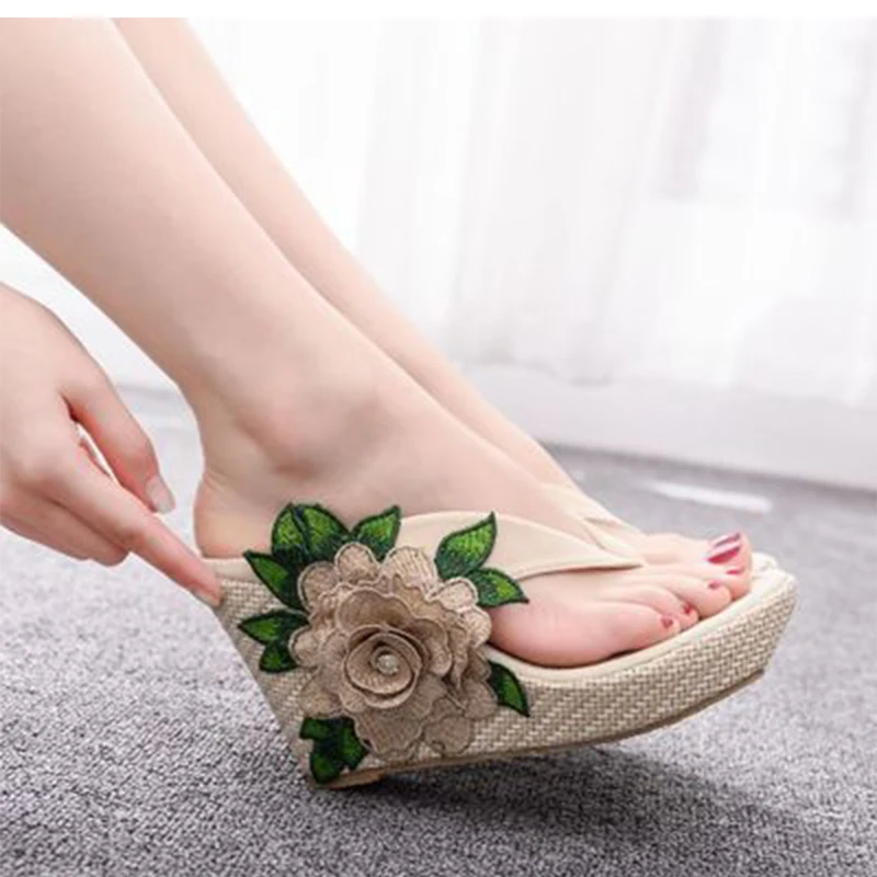 Ladies Slippers Women Fashion Wedges Shoes Female flower Flip Flops Women's Comfortable Square Heels 2020 New Style Plus Size|Вьетнамки|