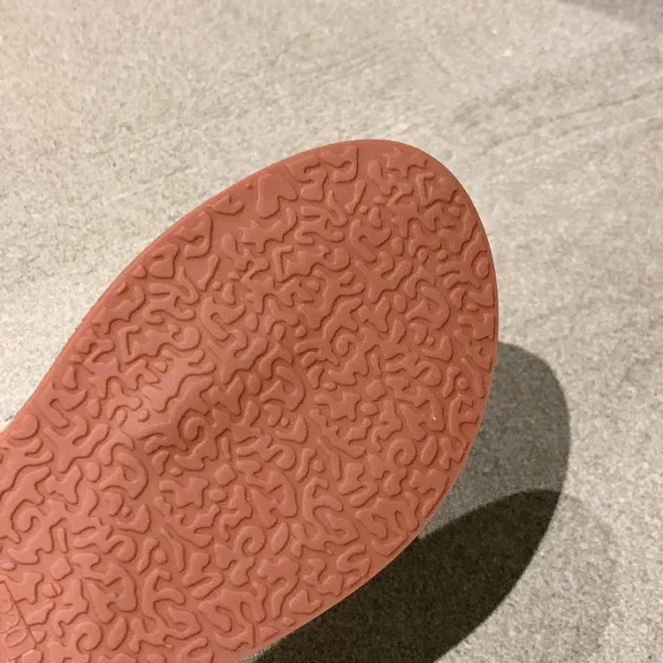 

Europe 2019 Spring and Summer Fashion Pearl Toe Flat Sandals Net Red Ins Sandals and Slippers Bright Diamonds Toe Slippers