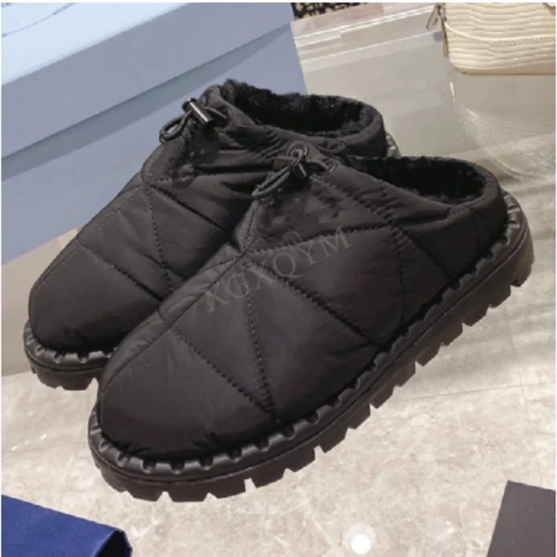 

Winter Thick Sole Wool Closed Toe Slippers Solid Color Home Outdoor Cozy Mules Casual Bread shoes Unisex Down Cotton Slippers