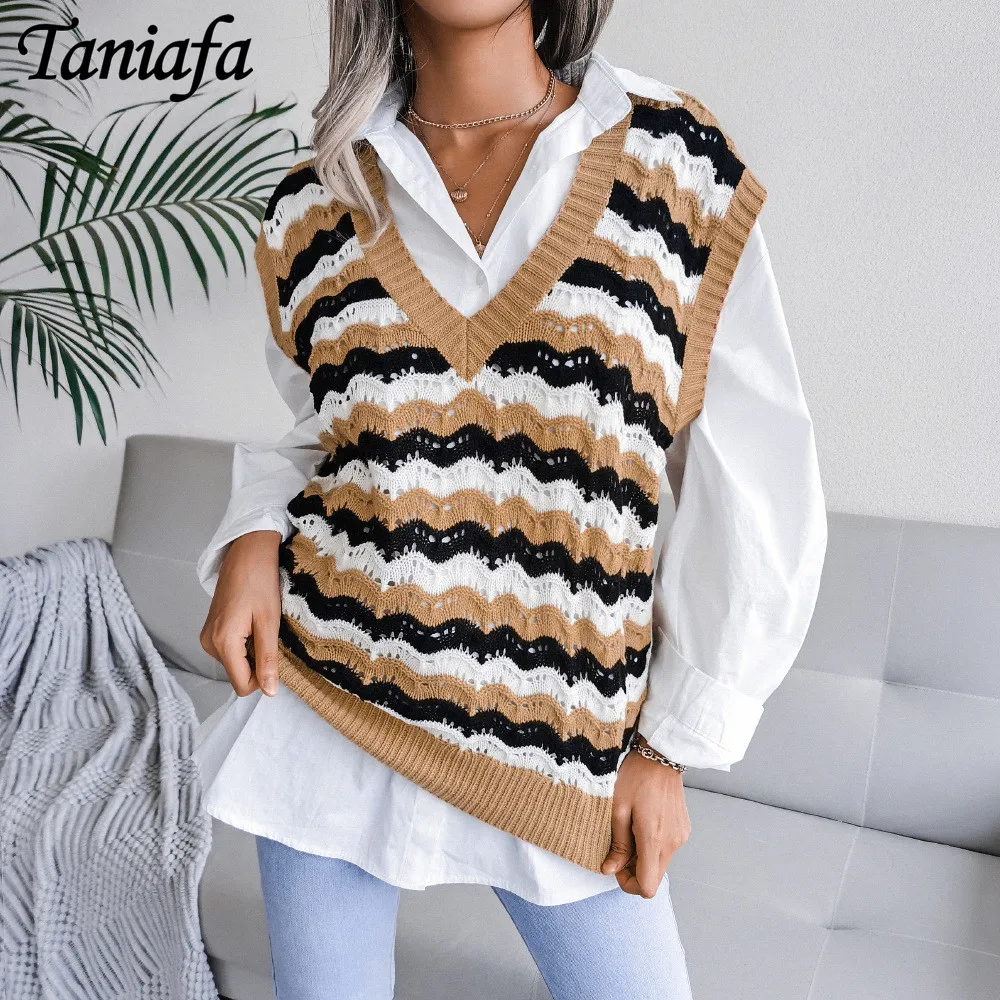 

V-neck Cutout Striped Sweater Women Loose Knitted Vest Sweater Lady V Neck Sleeveless Thick Vintage Sweater