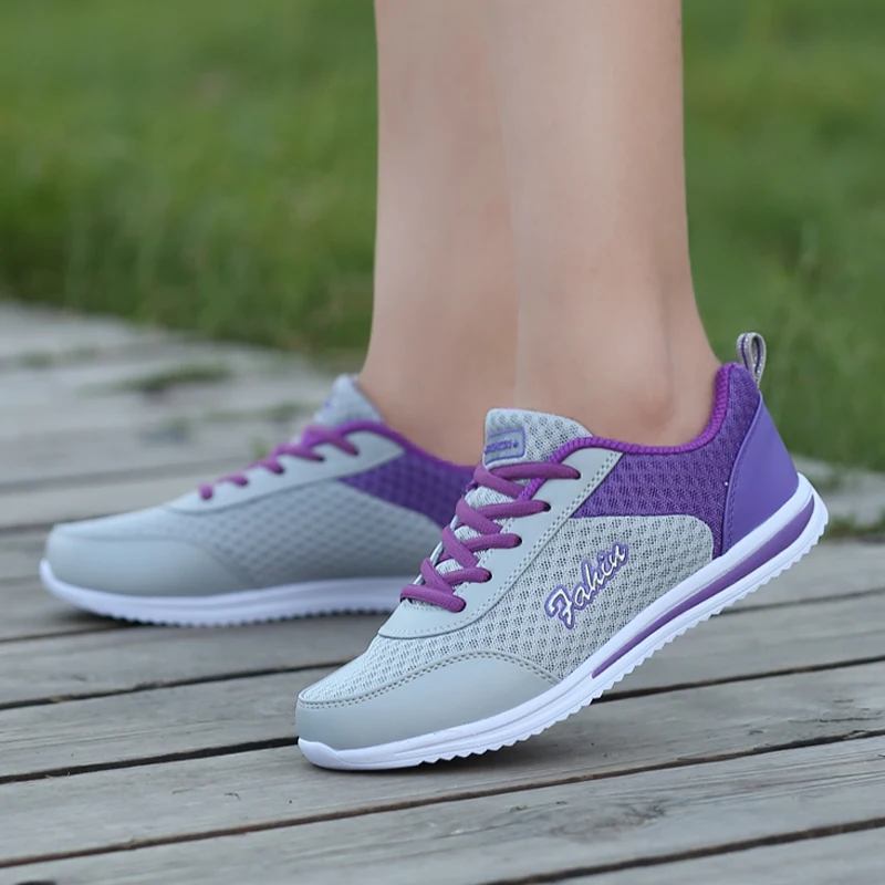 

Running Shoes Women Breathable Tenis Feminino Casual Vulcanized Shoes Outdoor Light Weight Sports Shoes Walking Ladies Sneakers