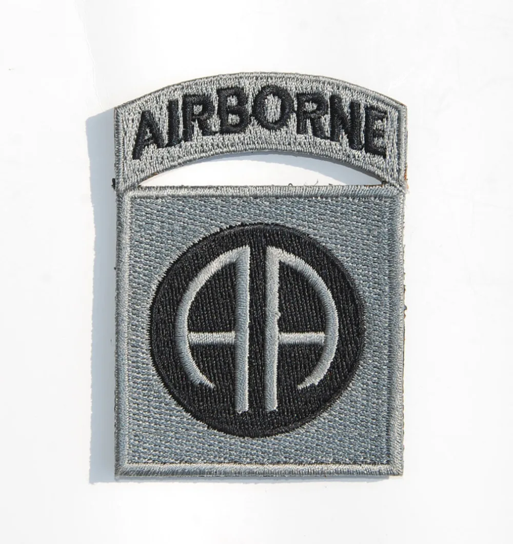 US 82ND AIRBORNE DIVISION VICTORY PARADE BADGE JACKET MILITARY PATCH INSIGNIA | Costumes Badge