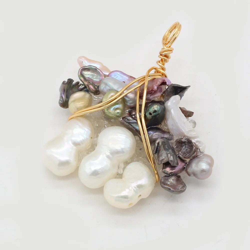 

Freshwater White Pearl Pendant Copper Wire Winding Pearl Charms for DIY Jewelry Making Earrings Necklace Bracelet 30x40mm