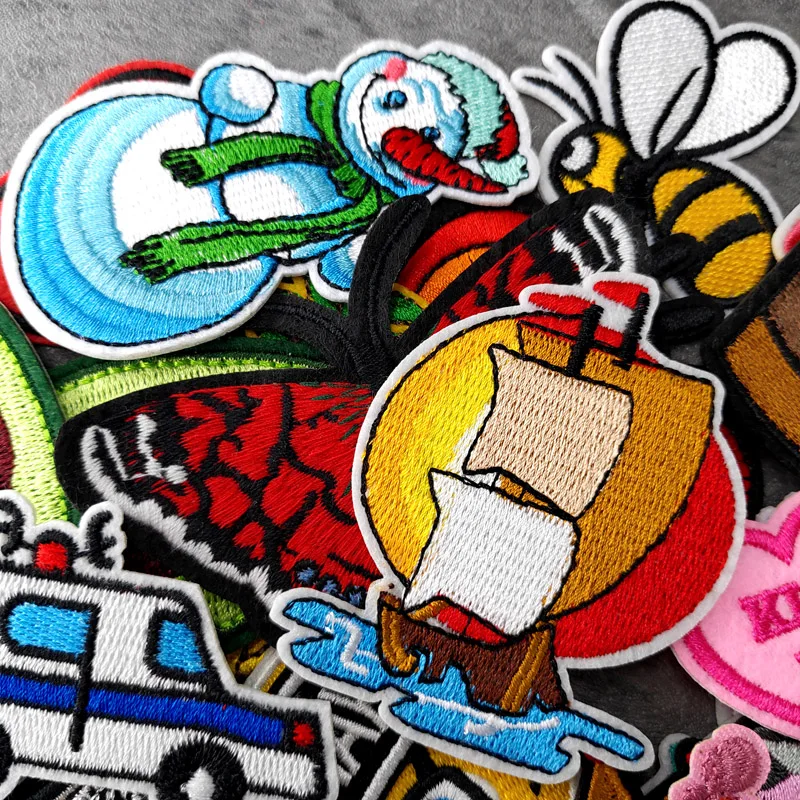 Красная бабочка парусник глаза искусственная ткань украшение одежды шитье