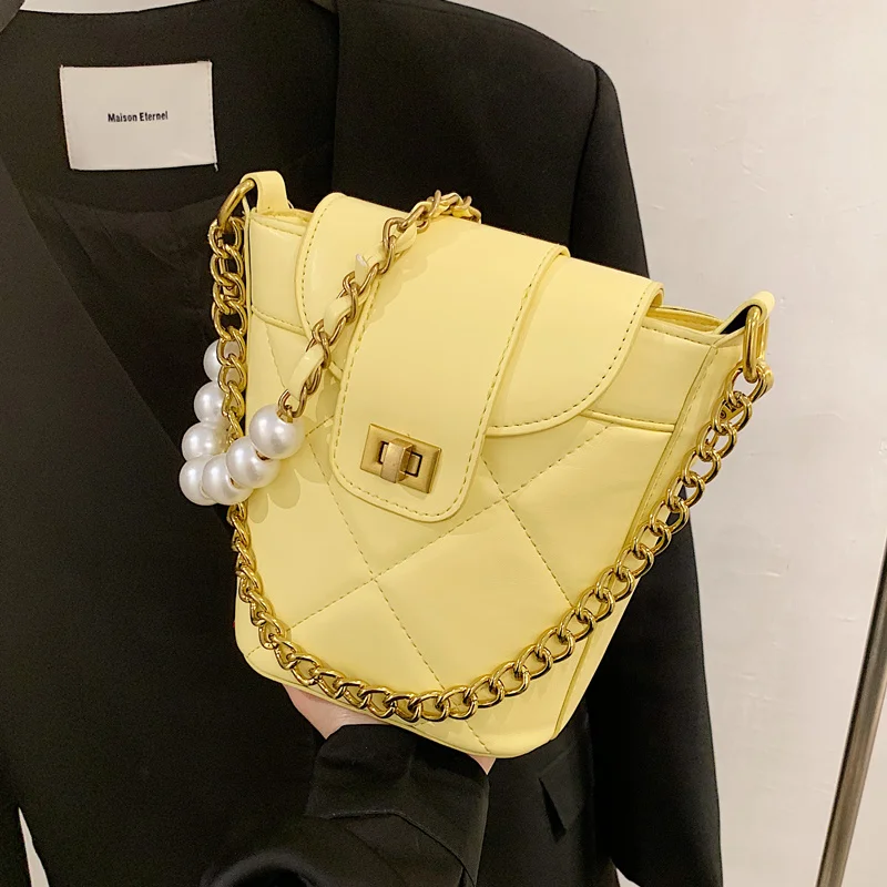 

Beibao texture Lingge bucket bag 2021 new fashion net red chain messenger bag and bucket bag