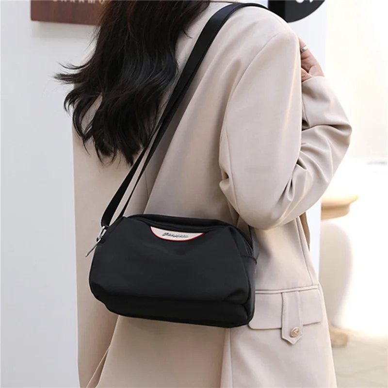 

Casual Women Shoulder Bag Crossboby Solid Color Nylon Zipper Storage Lady Messenger Bag Mobile Phone Bag Bolso Mujer