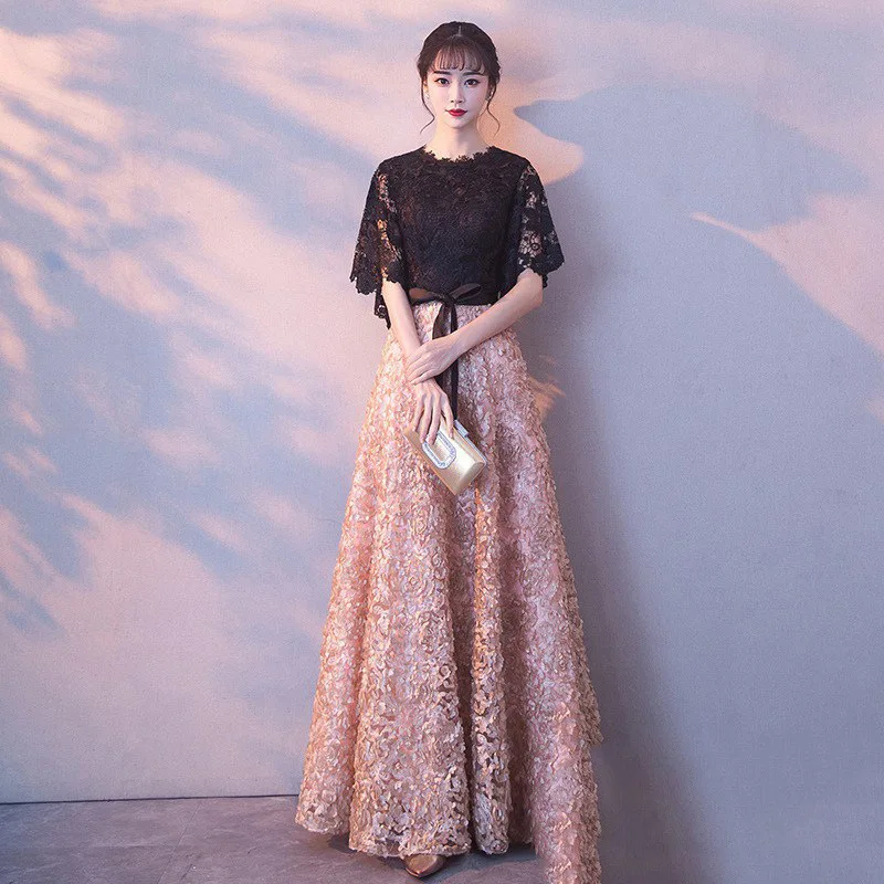 

Vintage Black Khaki A-Line Lace Long Evening Dresses Half Sleeves Beaded O-Neck Embroidery Appliques Prom Gowns