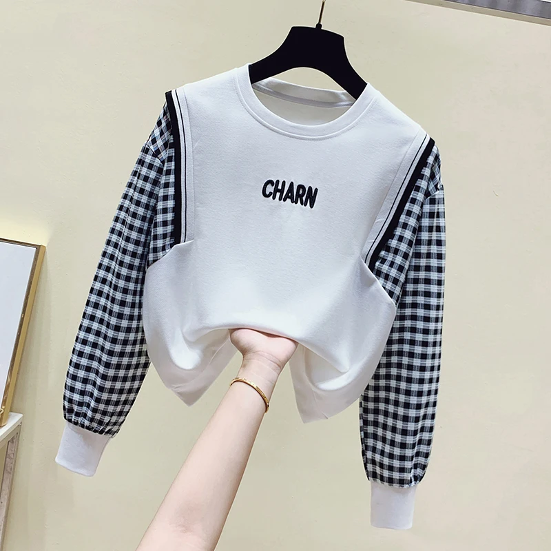 

Autumn High Street Fake Two Piece Plaid Sleeve Patchwork Sweatshirt O-Neck Embroidery Letter Pullover Tops Moletom Feminino 2021
