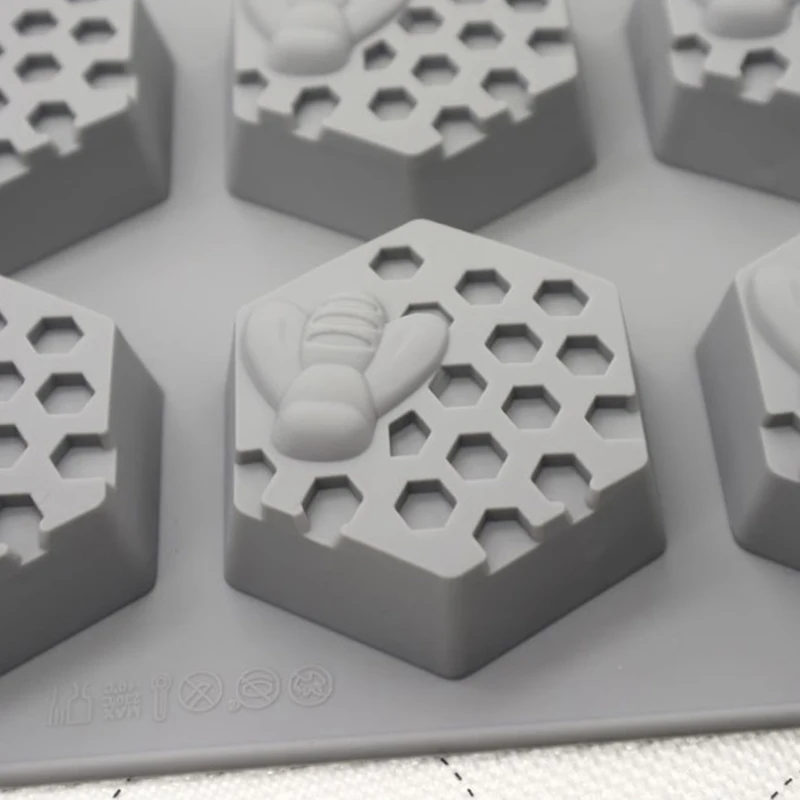 

Rhombus Silicone Soap Mold Honeycomb Honeycomb Chocolate Mooncake Mold DIY Baking Tool