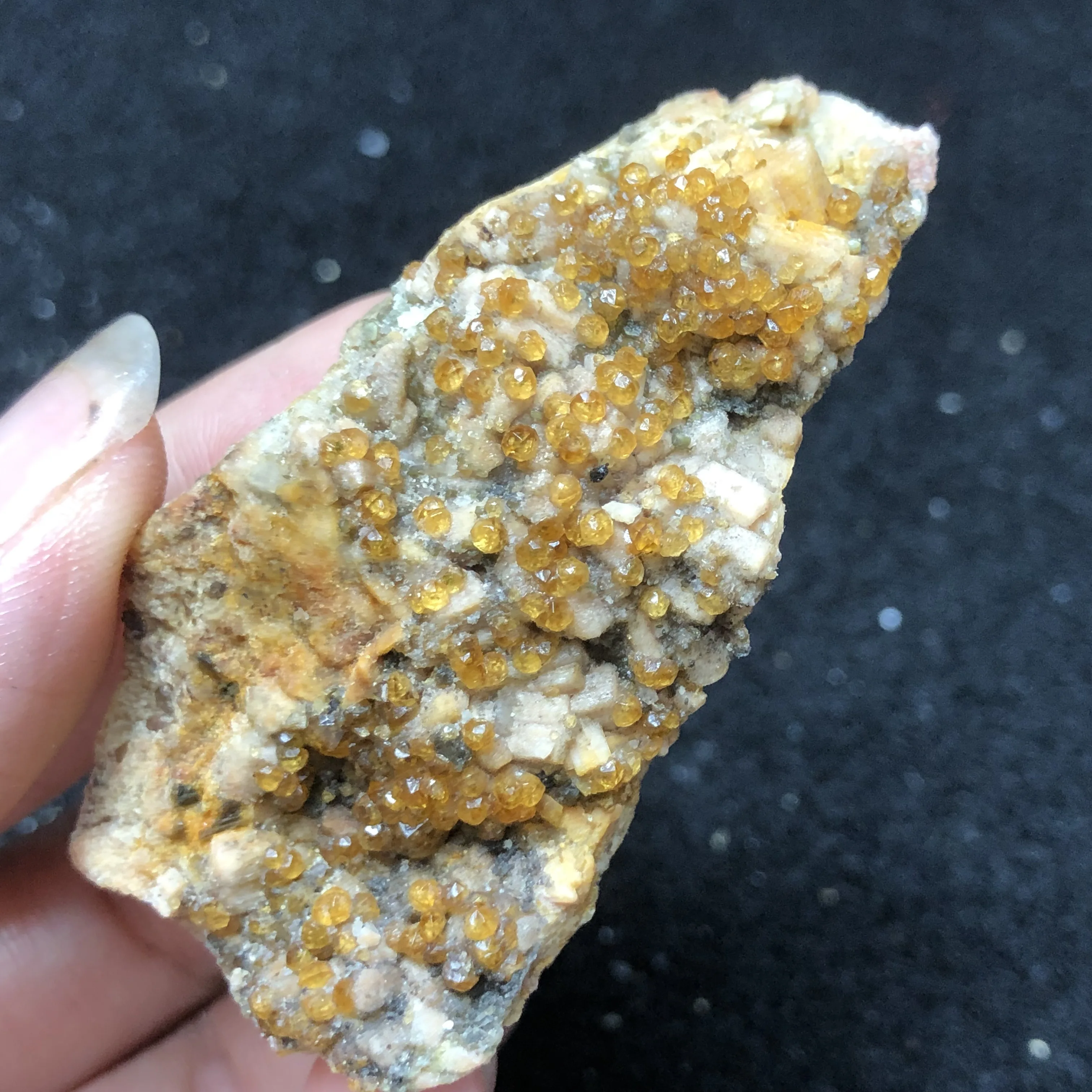 

36.8g100% натуральный гранат и с украшением в виде кристаллов образцы минералов камень домашний декор Исцеление энергии Преподавание Коллекци...