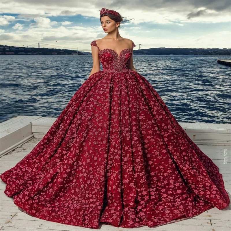 

Luxury Red Wedding Dresses Flower Crystal Bead Aplique A Line Princess Robes De Mariée Luxury Arab Dubai Custom Made Bridal Gown