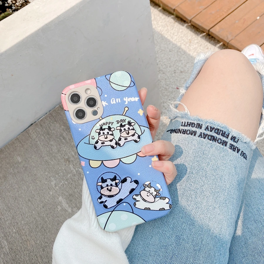 

Embroidered Spaceship Cow Back Case For iPhone 12 11 Pro max xs Max xr 7 8 Plus Laminated embossed anti-fall protective shell