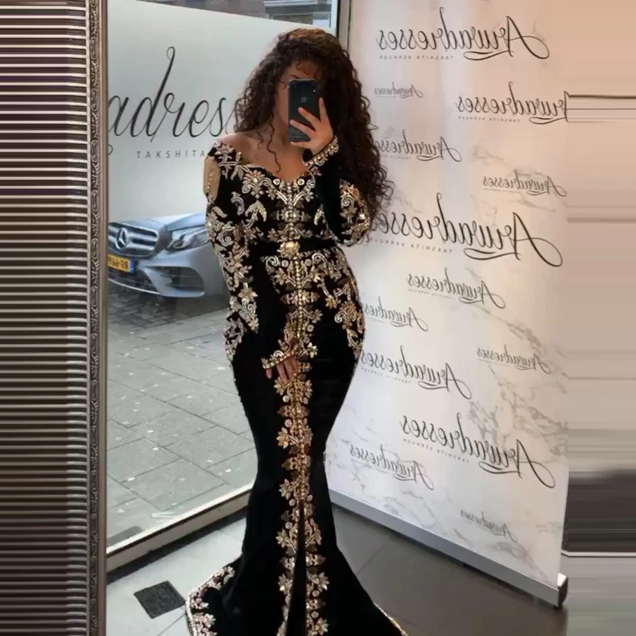 

Black Velour Moroccan Kaftan Evening Dresses Long Sleeves Lace Appliques Arabic Muslim Special Occasion Dress Formal Party