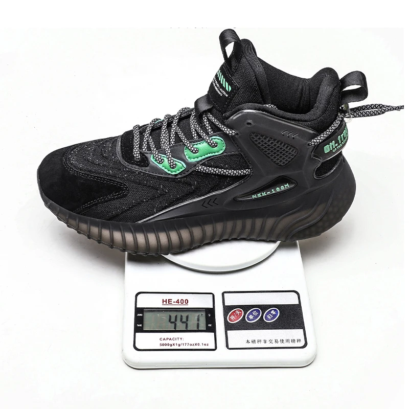 

2021 new men's sports shoes comfortable elastic breathable mesh outdoor sneakers jogging summer men's shoes shock absorption