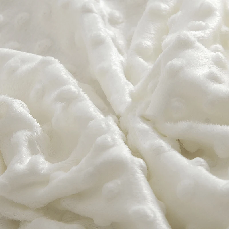 

Memory Pillow Classic Single Health Neck Protection Device Slow Rebound of Space Foam PlasticsRebound, Comfortable And Soft