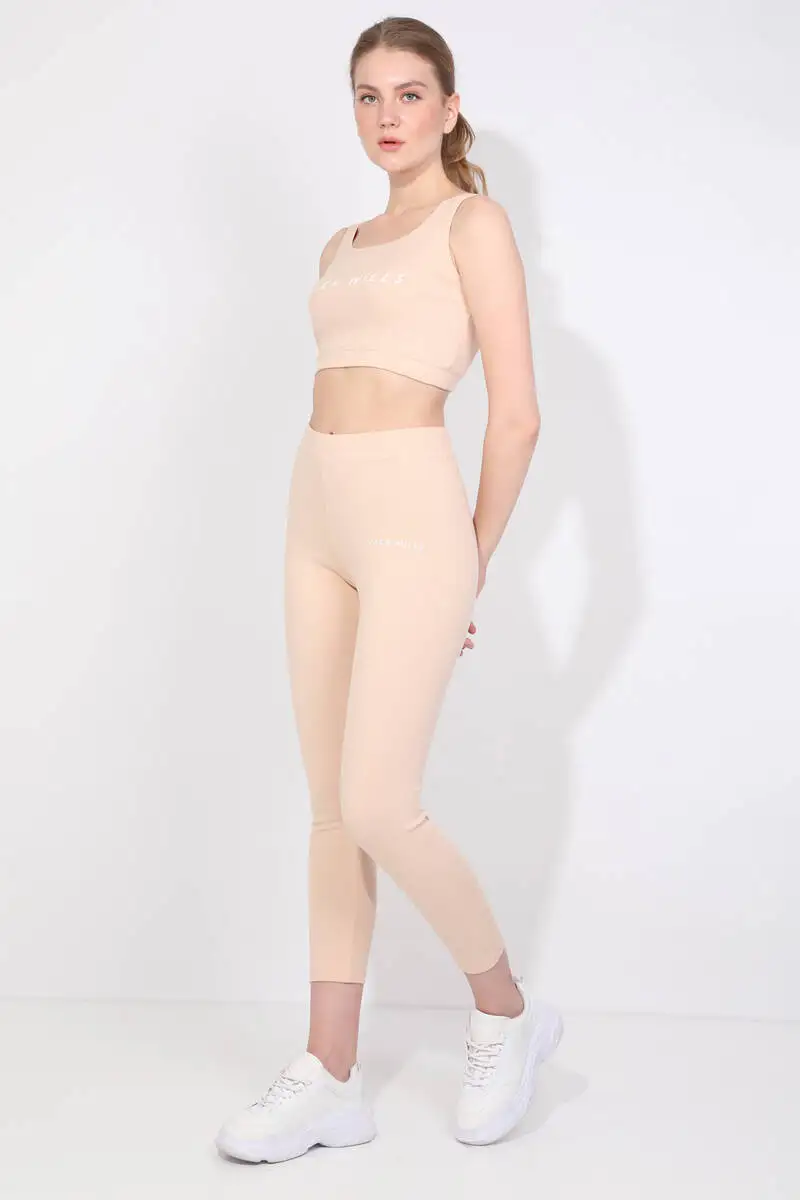 

Female Salmon Wicking Sports Leggings Team