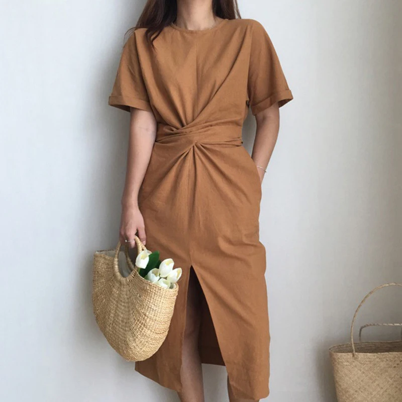 Женское платье с рюшами TWOTWINSTYLE летнее миди коротким рукавом и высокой талией