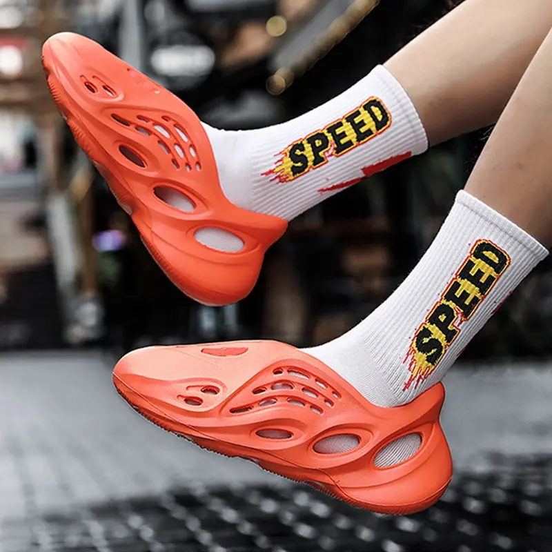 

Summer Casual Shoes Men Sandals Soft Mesh Couple Beach Slippers Men Swimming Sandal Foam Runners Comfort Flip-flops Slipper