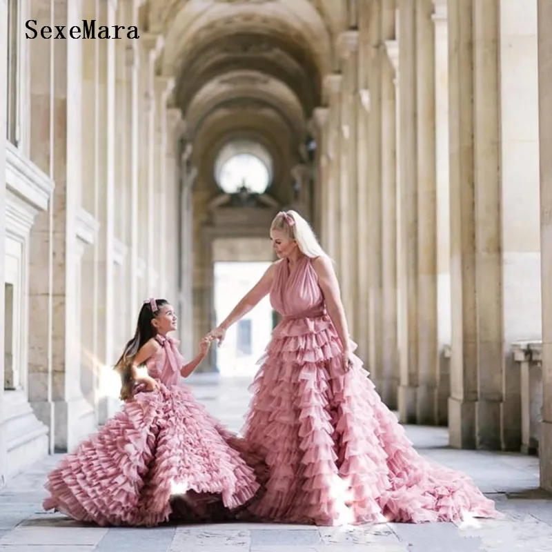 Многоярусное платье принцессы с длинным шлейфом и цветами для девочек свадебное