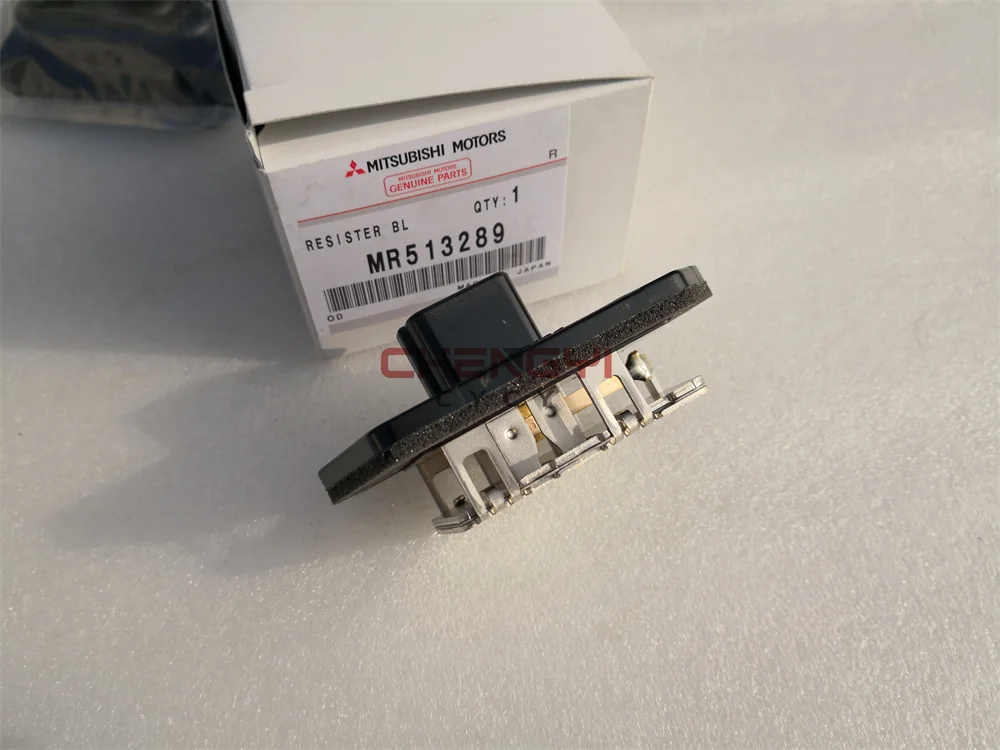 

Heater Blower Motor Resistor Fan Control Module For Mitsubishi Pajero Montero V63W V73W Eclipse Endeavor Galant RU244 MR513289