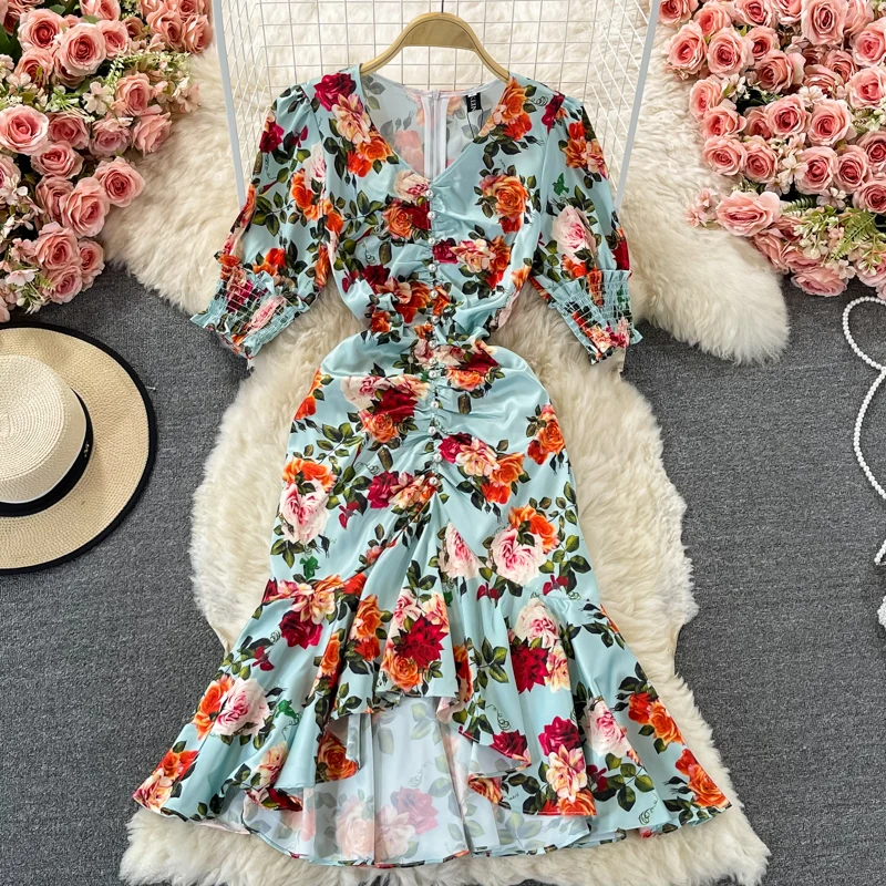 

Summer Women Floral Dress Vintage V-Neck Short Puff Sleeve High Waist Ruffle Mermaid Vestidos Elegant Party Robe Female 2021 New