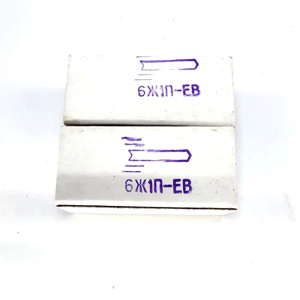 Советский Союз 6m 1n-EB имеет сладкий и очаровательный звук который может заменить