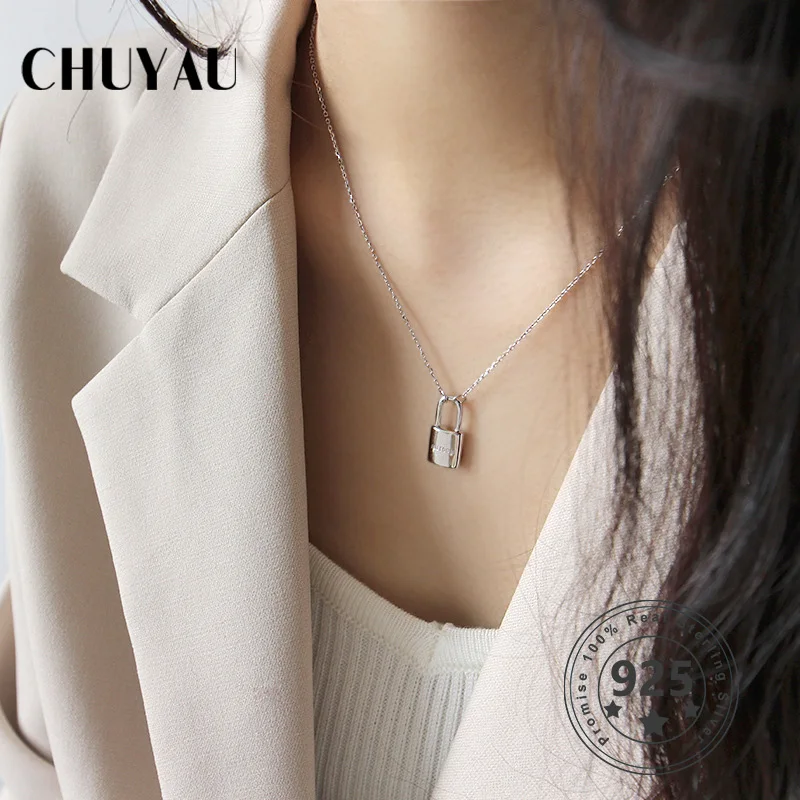 Фото Цепочка Chuyau из серебра 925 пробы с кулоном Love Lock ожерелье до ключиц подвеской