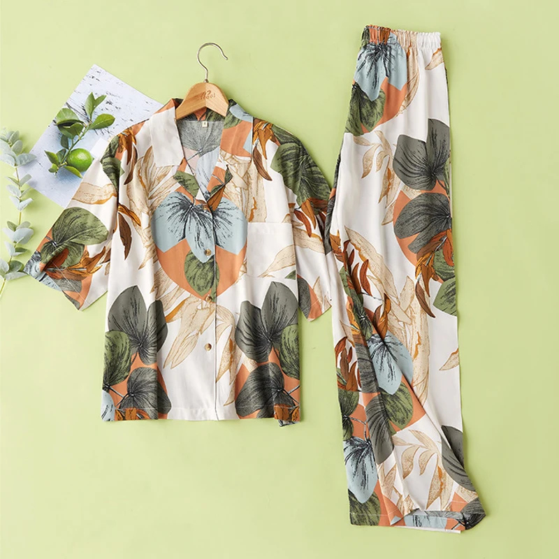 

Short Sleeved Summer Pajamas for Women Viscose 2 Pieces Pajamas Set with Leaves Print Lapel Casual Sleepwear Femme Pyjama Top
