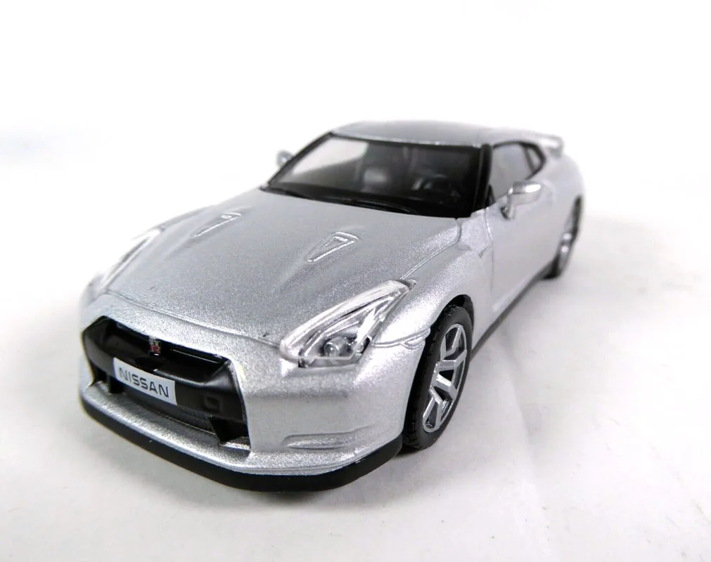 

DeAGOSTINI 1/43 NISSAN GTR 2008 Collection Metal Die-cast Simulation Model Cars Toys