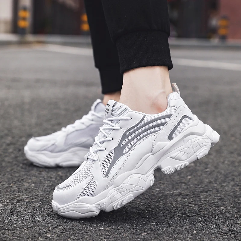 

2019 Hot Running Shoes for Men Mesh Jogging Gym Training Outdoor Fitness Dad Brand Design Male Sports Sneaker Chaussures Homme
