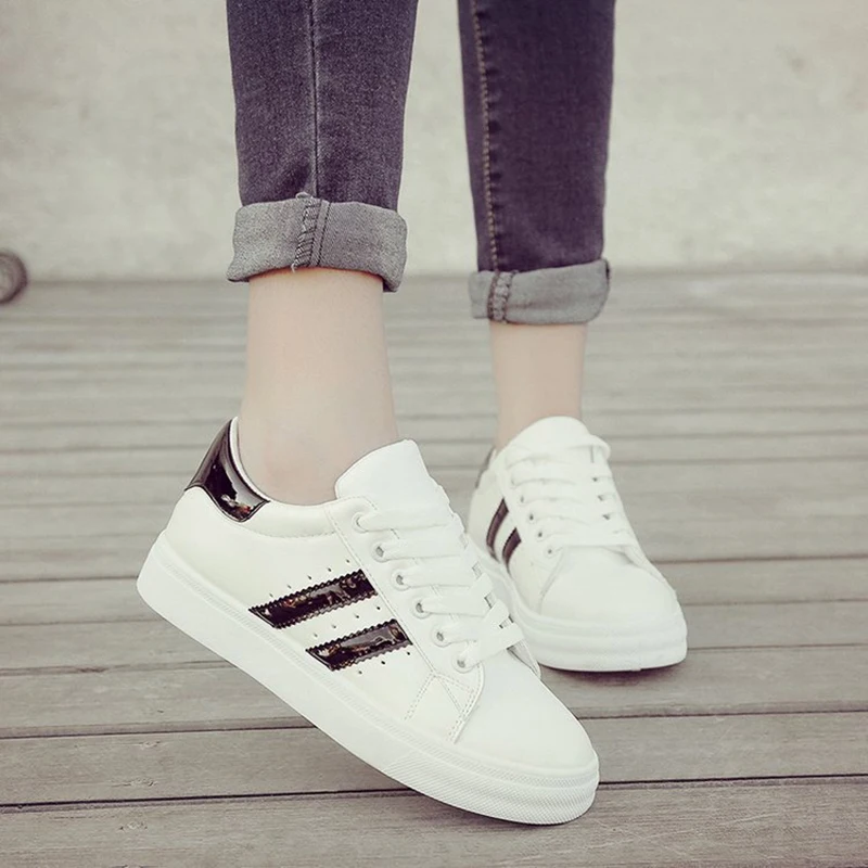 

Women Casual Shoes Female Casual Women Sneakers Flats Breathable Vulcanized Shoes Lace Up White Shoes Zapatos De Mujer NVX345