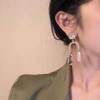 new fashion light luxury vintage earrings small design sense of high class earrings atmosphere long eardrop feminine jewelry