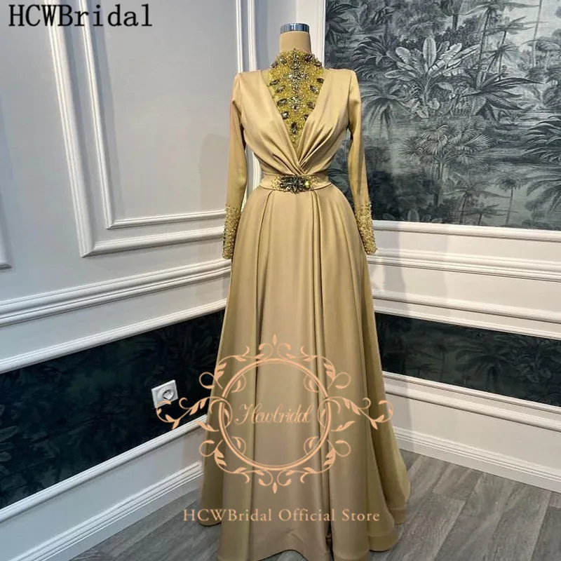 

Luxury Long Sleeves Arabic Evening Dress Crystals Beads Satin A Line Formal Occasion Gowns For Prom Custom Made Robe De Soiree