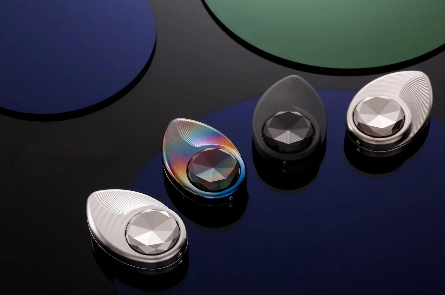 

Petal Fingertip Gyro Push Q Brand Brass Knuckle EDC Pressure Reduction Toy Customized Gift# Asia Pacific Dynamics EDC