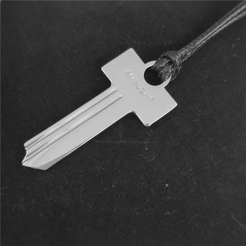 Цепочка для ключей мужчин и женщин шнурок 5 см 70 9 г цветная из титановой