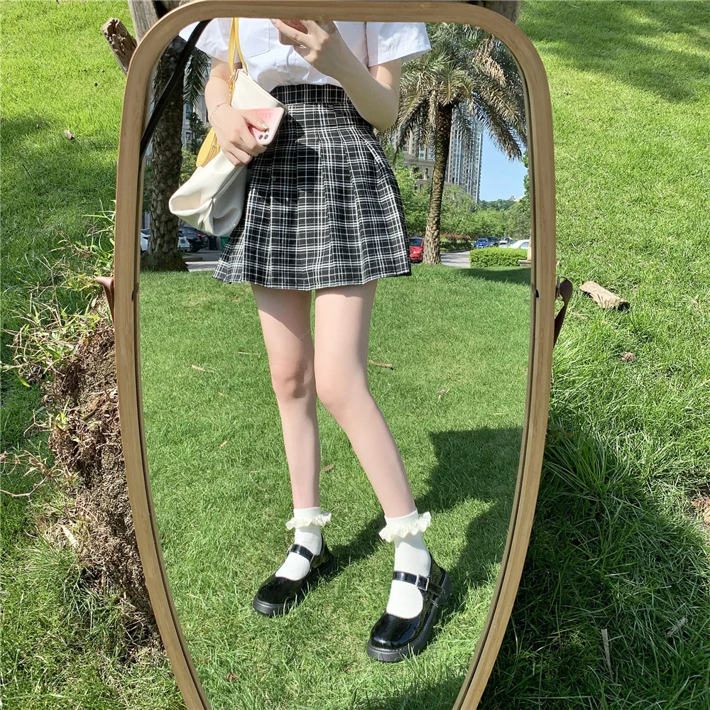 Туфли женские кожаные с круглым носком модная повседневная обувь на плоской