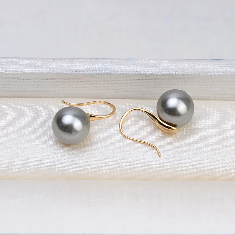 Рисунок 3 - Оригинальные золотые серьги в форме сердца AU 750 18K