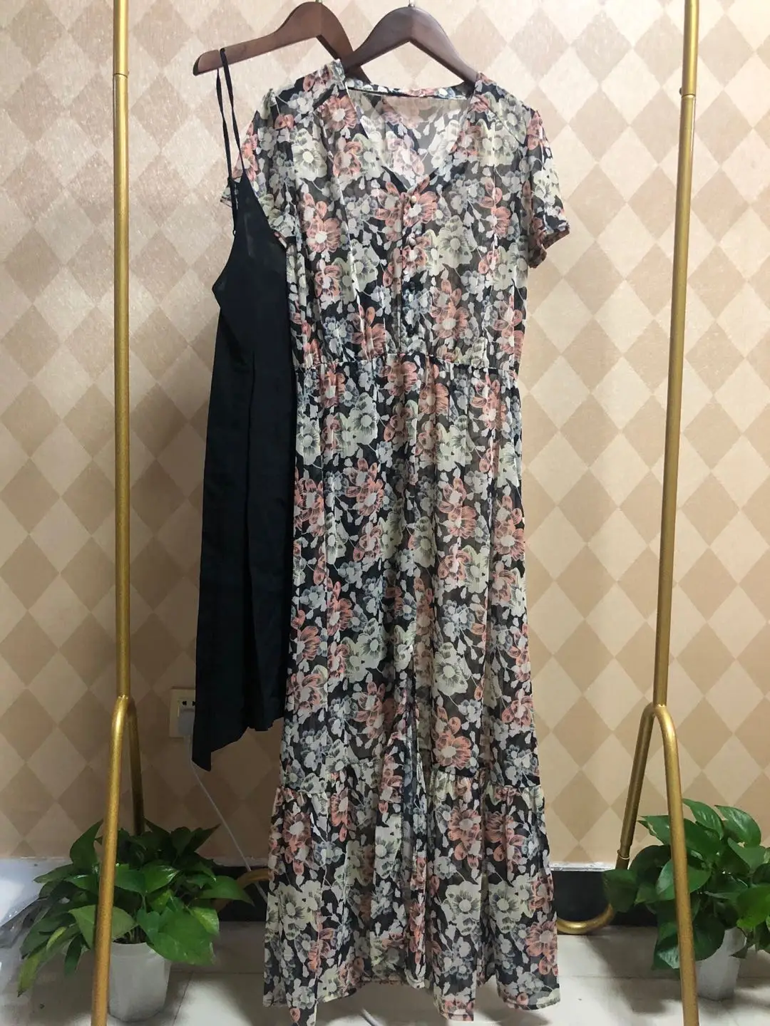 Женское однобортное платье с коротким рукавом и V образным вырезом|Женские