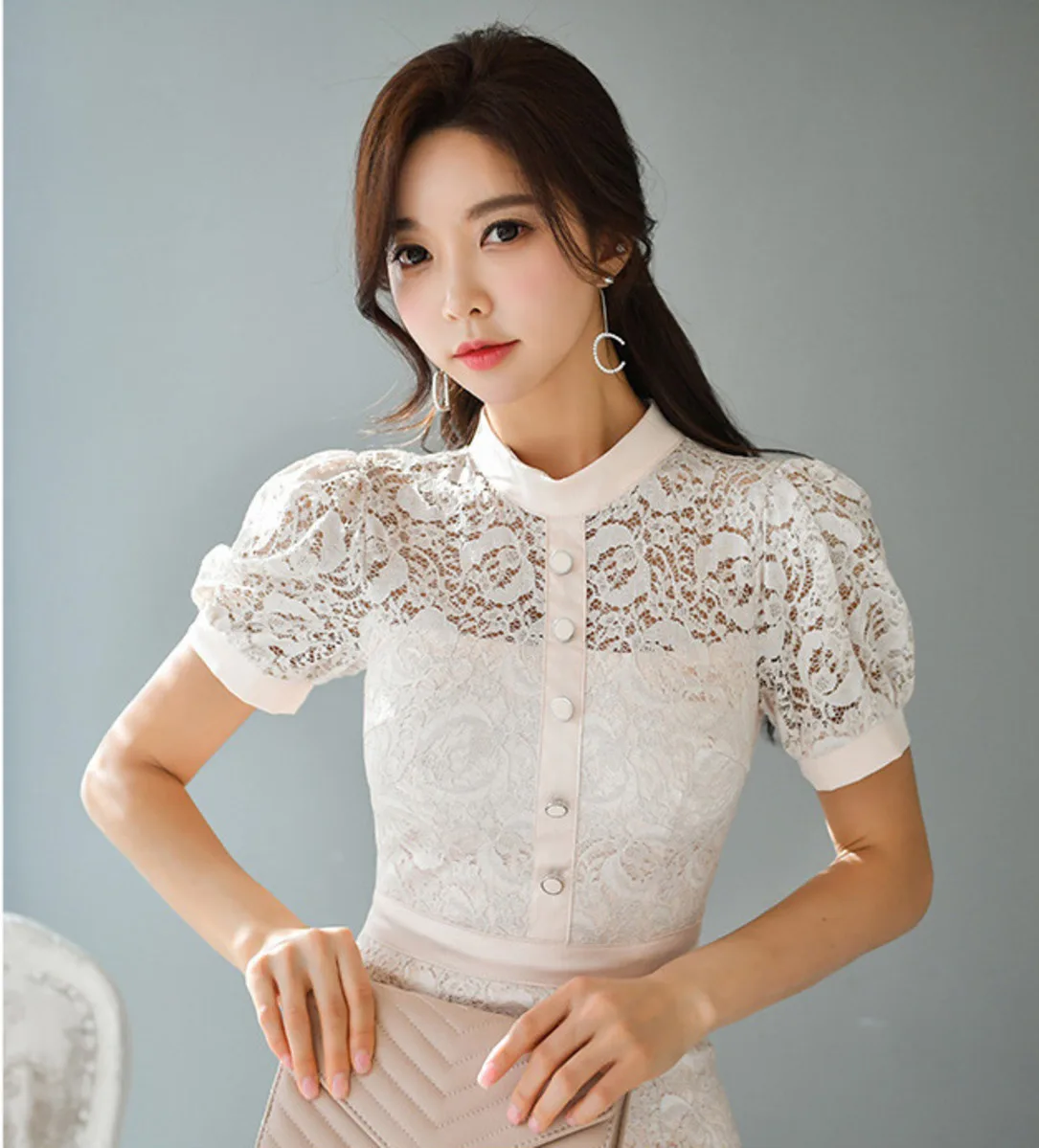 

BacklakeGirls 2020 Summer Women White Lace Party Dress O Neck Short Sleeve Elegant Lady Sexy Midi Bodycon Dress