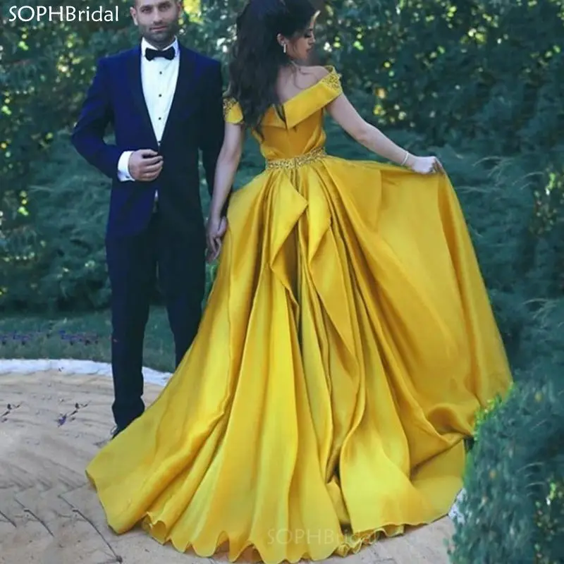 

Arabic New Arrival Off The Shoulder Evening Dresses Beaded Crystal Sleeveless Special Occasion Dresses Evening Party Gowns Robes